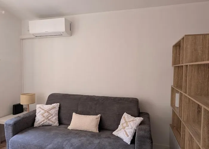 Studio Avec Terrasse Privee & Clim, Proche Centre Nice Apartment Nice